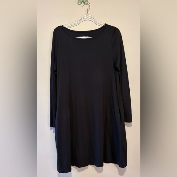 Wool& Rowena swing dress in black - Picture 4 of 7